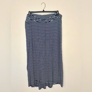 Liz Lange Maternity Navy Striped Maxi Skirt